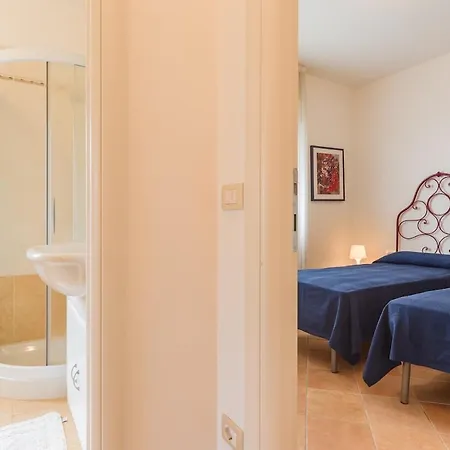 Two Family - Large Garden, View, Shared Pool * Bardolino