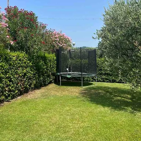 Two Family - Large Garden, View, Shared Pool * Bardolino